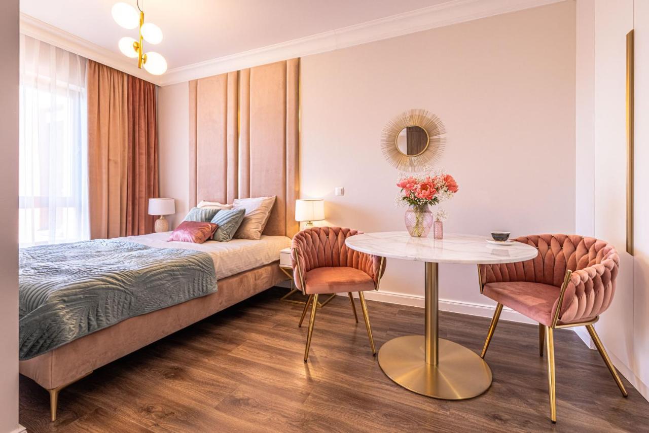 Zloty Lotos-Srodmiescie Z Darmowym Parkingiem Apartamento Gdańsk Exterior foto